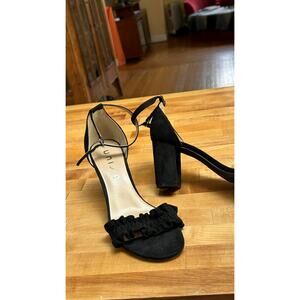 Unisa black high heels 9.5 synthetic suede